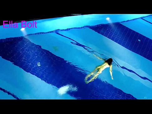 ❤️ Ùn possu micca piantà di fighjulà, ghjovana bionda catturata nuda in piscina ELLA BOLT ❤❌ Super sex à co.passiveincome1.ru