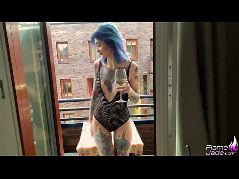 ❤️ Ragazza tremenda chì succhia cù una bocca è cazzo appassionatamente sottu à u celu apertu ❤❌ Super sex à co.passiveincome1.ru